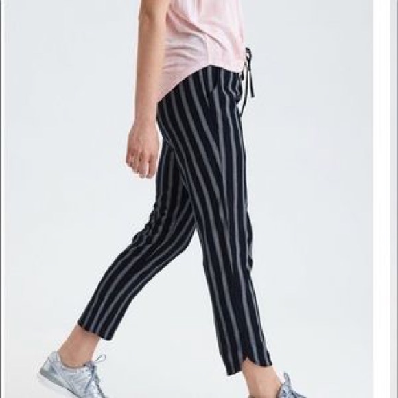 American Eagle Outfitters Pants - American eagle pants American Eagle Outfitters Pants - American eagle pants